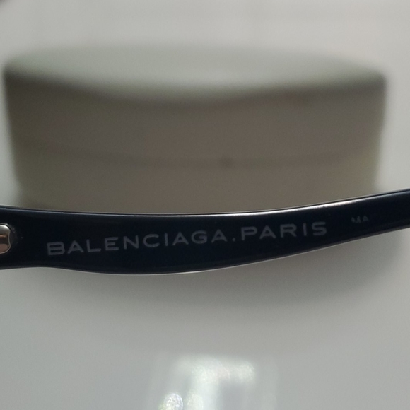 Balenciaga Frames - Picture 2 of 6
